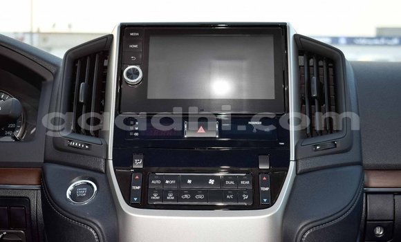 Buy Import Toyota Land Cruiser White Car in Import - Dubai in Somalia Buy Import Toyota Land Cruiser White Car in Import - Dubai in Somalia