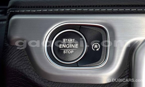 اشتري Imported Mercedes-Benz 190 أسود سيارة في Import - Dubai في الصومال اشتري Imported Mercedes-Benz 190 أسود سيارة في Import - Dubai في الصومال