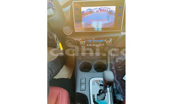 اشتري Imported Toyota Hilux أبيض سيارة في Import - Dubai في الصومال اشتري Imported Toyota Hilux أبيض سيارة في Import - Dubai في الصومال