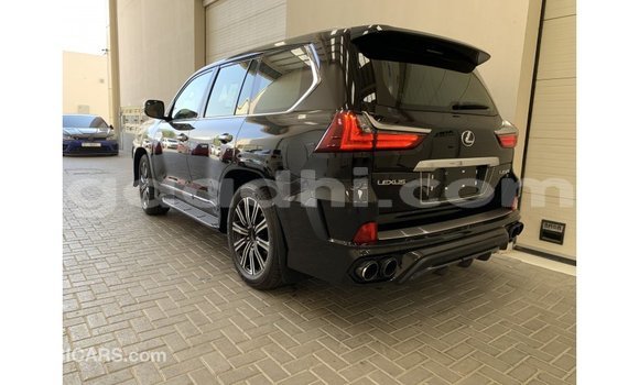 Imported Lexus LX Black Makiinaa iti Import - Dubai keessatti Somalia keessatti Imported Lexus LX Black Makiinaa iti Import - Dubai keessatti Somalia keessatti