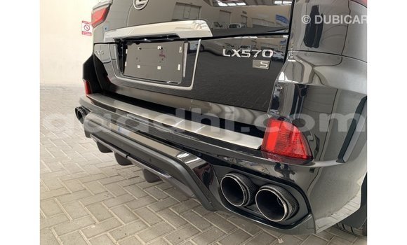 Imported Lexus LX Black Makiinaa iti Import - Dubai keessatti Somalia keessatti Imported Lexus LX Black Makiinaa iti Import - Dubai keessatti Somalia keessatti