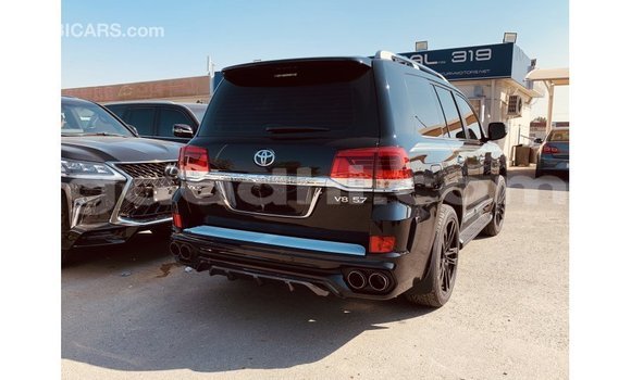 اشتري Imported Toyota Land Cruiser أسود سيارة في Import - Dubai في الصومال اشتري Imported Toyota Land Cruiser أسود سيارة في Import - Dubai في الصومال