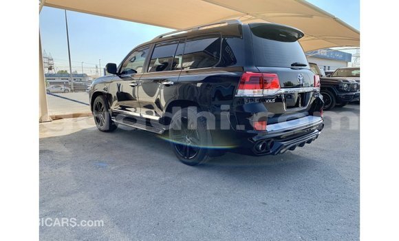 اشتري Imported Toyota Land Cruiser أسود سيارة في Import - Dubai في الصومال اشتري Imported Toyota Land Cruiser أسود سيارة في Import - Dubai في الصومال