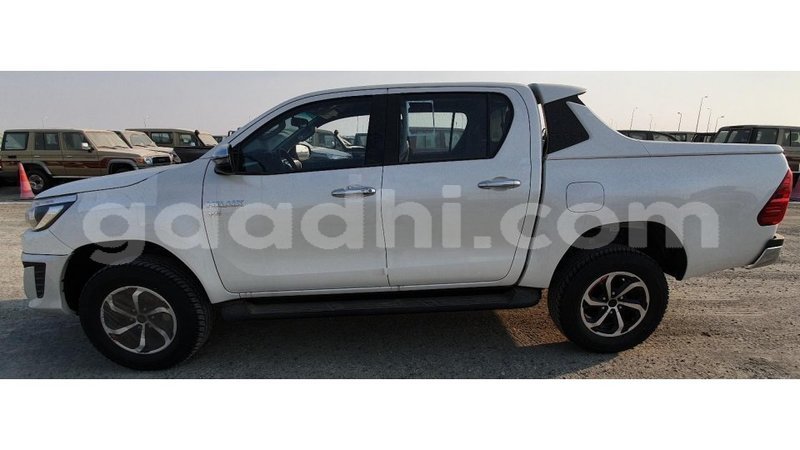 Big with watermark toyota hilux somalia import dubai 3168