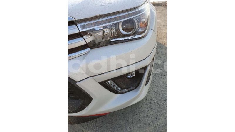 Big with watermark toyota hilux somalia import dubai 3168