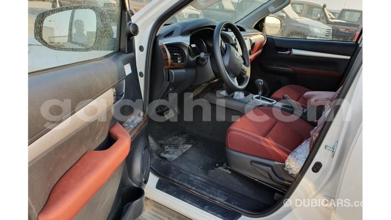 Big with watermark toyota hilux somalia import dubai 3168