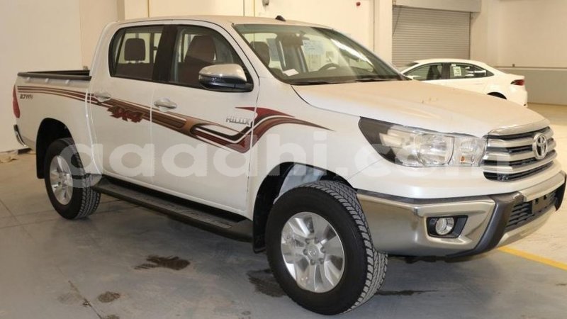 Big with watermark toyota hilux somalia import dubai 3171