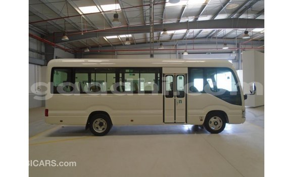 اشتري Imported Abarth 595 أبيض سيارة في Import - Dubai في الصومال اشتري Imported Abarth 595 أبيض سيارة في Import - Dubai في الصومال