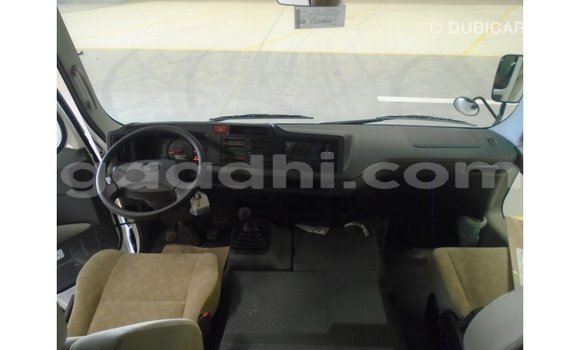 اشتري Imported Abarth 595 أبيض سيارة في Import - Dubai في الصومال اشتري Imported Abarth 595 أبيض سيارة في Import - Dubai في الصومال