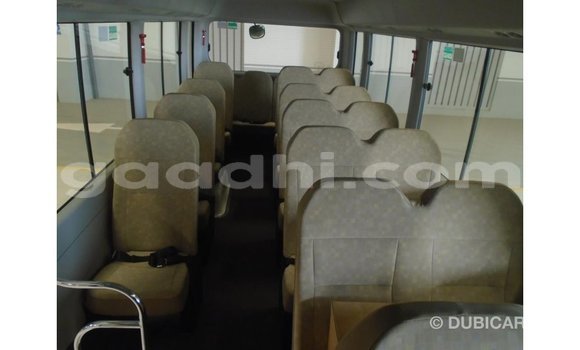 اشتري Imported Abarth 595 أبيض سيارة في Import - Dubai في الصومال اشتري Imported Abarth 595 أبيض سيارة في Import - Dubai في الصومال