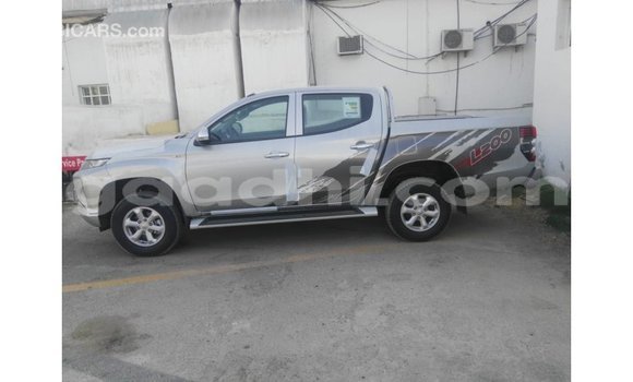 اشتري Imported Mitsubishi L200 آخر سيارة في Import - Dubai في الصومال اشتري Imported Mitsubishi L200 آخر سيارة في Import - Dubai في الصومال