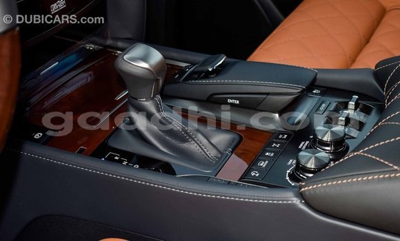 اشتري Imported Lexus LX أسود سيارة في Import - Dubai في الصومال اشتري Imported Lexus LX أسود سيارة في Import - Dubai في الصومال