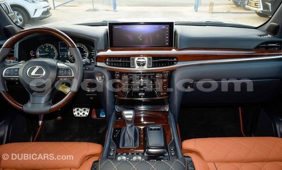اشتري Imported Lexus LX أسود سيارة في Import - Dubai في الصومال اشتري Imported Lexus LX أسود سيارة في Import - Dubai في الصومال
