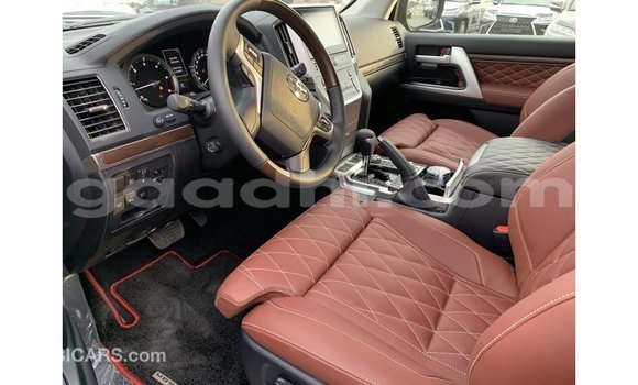 اشتري Imported Toyota Land Cruiser أسود سيارة في Import - Dubai في الصومال اشتري Imported Toyota Land Cruiser أسود سيارة في Import - Dubai في الصومال