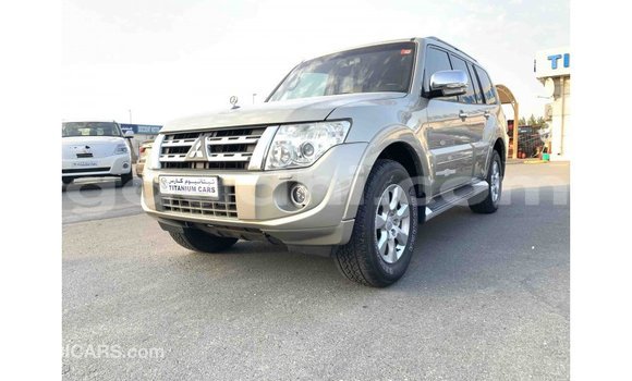 اشتري Imported Mitsubishi Pajero آخر سيارة في Import - Dubai في الصومال اشتري Imported Mitsubishi Pajero آخر سيارة في Import - Dubai في الصومال