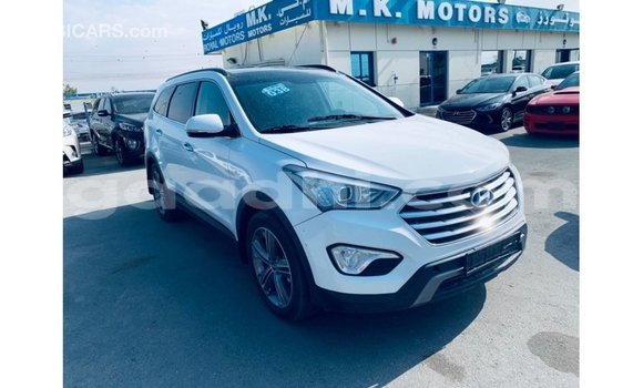 Buy Import Hyundai Santa Fe White Car in Import - Dubai in Somalia Buy Import Hyundai Santa Fe White Car in Import - Dubai in Somalia