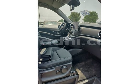 اشتري Imported Mercedes-Benz 250 أسود سيارة في Import - Dubai في الصومال اشتري Imported Mercedes-Benz 250 أسود سيارة في Import - Dubai في الصومال