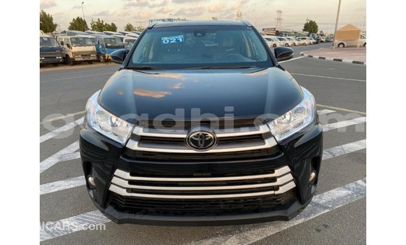 ይግዙ Imported Toyota Highlander ጥቁር መኪና በ Import - Dubai በ ሶማሊያ ይግዙ Imported Toyota Highlander ጥቁር መኪና በ Import - Dubai በ ሶማሊያ