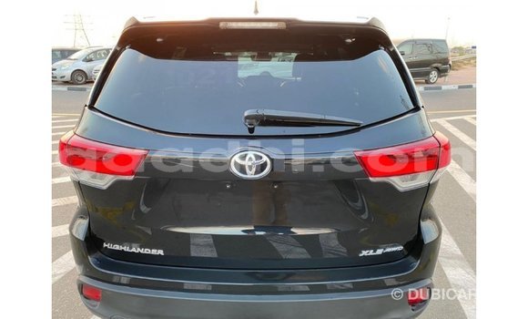 ይግዙ Imported Toyota Highlander ጥቁር መኪና በ Import - Dubai በ ሶማሊያ ይግዙ Imported Toyota Highlander ጥቁር መኪና በ Import - Dubai በ ሶማሊያ