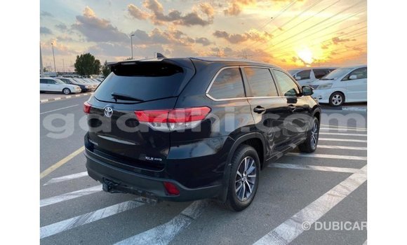 ይግዙ Imported Toyota Highlander ጥቁር መኪና በ Import - Dubai በ ሶማሊያ ይግዙ Imported Toyota Highlander ጥቁር መኪና በ Import - Dubai በ ሶማሊያ