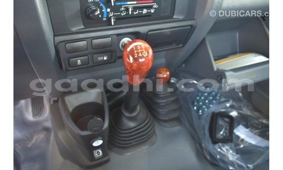 Imported Toyota Land Cruiser Other Makiinaa iti Import - Dubai keessatti Somalia keessatti Imported Toyota Land Cruiser Other Makiinaa iti Import - Dubai keessatti Somalia keessatti