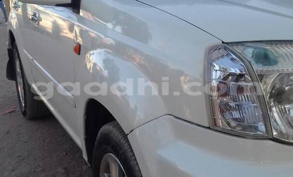 Nunua Ilio tumika Nissan X–Trail Nyeupe Gari ndani ya Hargeysa nchini Somaliland Nunua Ilio tumika Nissan X–Trail Nyeupe Gari ndani ya Hargeysa nchini Somaliland