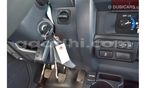 Imported Toyota Land Cruiser Other Makiinaa iti Import - Dubai keessatti Somalia keessatti Imported Toyota Land Cruiser Other Makiinaa iti Import - Dubai keessatti Somalia keessatti