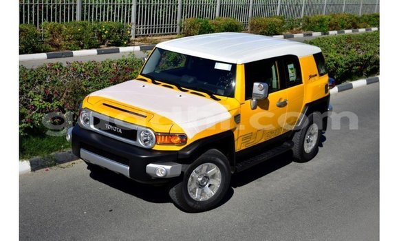 Imported Toyota FJ Cruiser Other Makiinaa iti Import - Dubai keessatti Somalia keessatti Imported Toyota FJ Cruiser Other Makiinaa iti Import - Dubai keessatti Somalia keessatti
