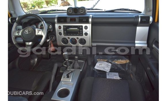 Imported Toyota FJ Cruiser Other Makiinaa iti Import - Dubai keessatti Somalia keessatti Imported Toyota FJ Cruiser Other Makiinaa iti Import - Dubai keessatti Somalia keessatti
