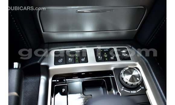 Imported Toyota Land Cruiser Other Makiinaa iti Import - Dubai keessatti Somalia keessatti Imported Toyota Land Cruiser Other Makiinaa iti Import - Dubai keessatti Somalia keessatti