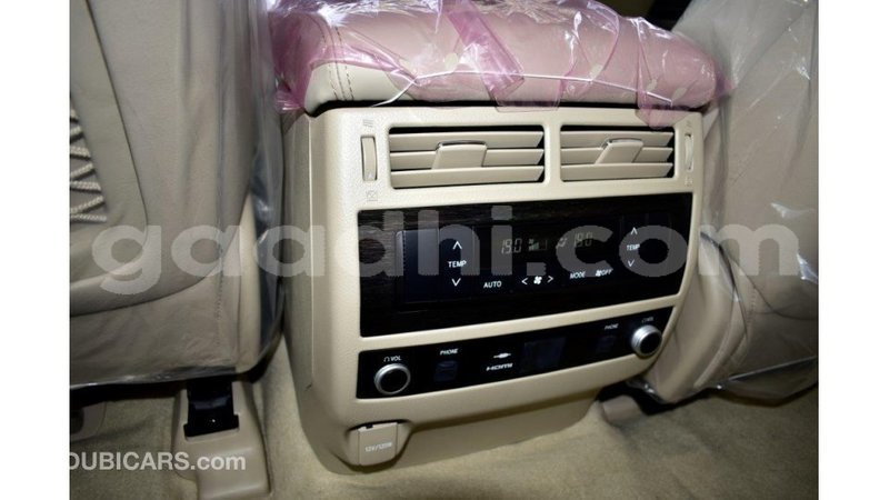 Big with watermark toyota land cruiser somalia import dubai 3225