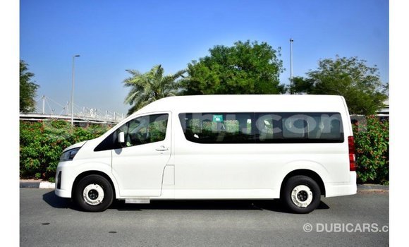 Buy Import Toyota Hiace White Car in Import - Dubai in Somalia Buy Import Toyota Hiace White Car in Import - Dubai in Somalia