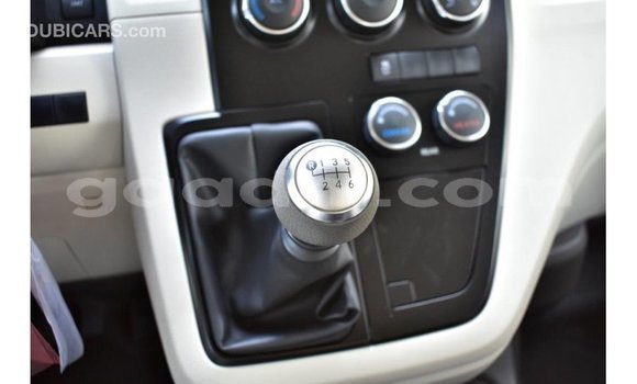 Buy Import Toyota Hiace White Car in Import - Dubai in Somalia Buy Import Toyota Hiace White Car in Import - Dubai in Somalia