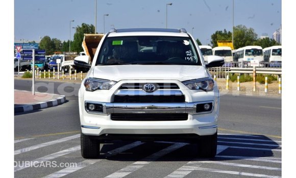 Buy Import Toyota HiAce White Truck in Import - Dubai in Somalia Buy Import Toyota HiAce White Truck in Import - Dubai in Somalia