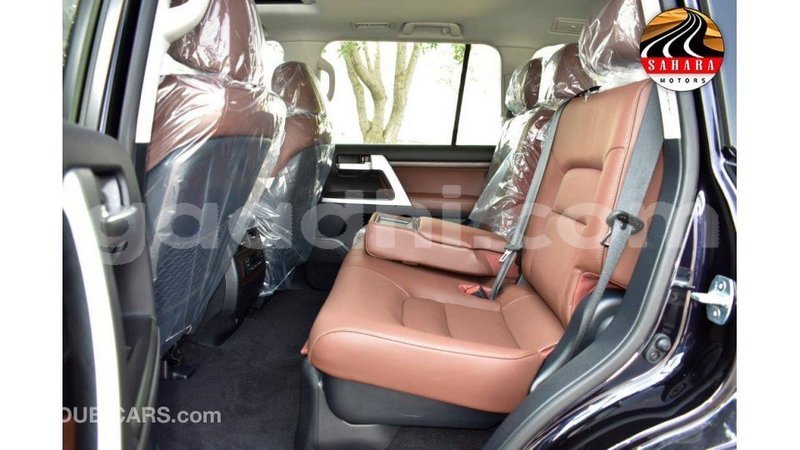 Big with watermark toyota land cruiser somalia import dubai 3238