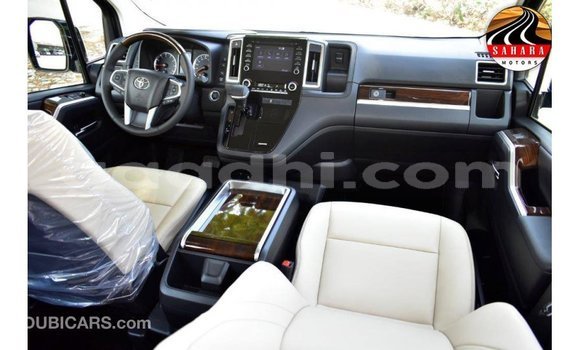 Buy Import Toyota Granvia White Car in Import - Dubai in Somalia Buy Import Toyota Granvia White Car in Import - Dubai in Somalia