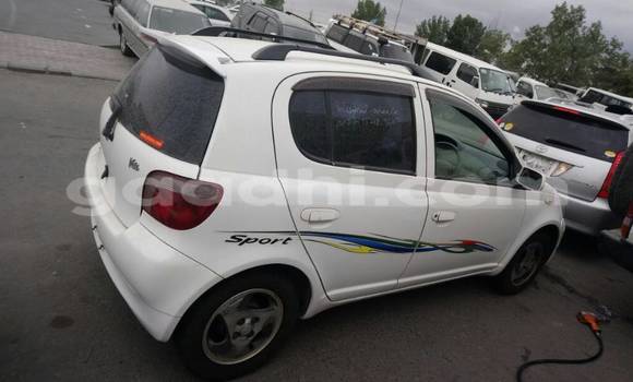 Nunua Ilio tumika Toyota Vitz Nyeupe Gari ndani ya Hargeysa nchini Somaliland Nunua Ilio tumika Toyota Vitz Nyeupe Gari ndani ya Hargeysa nchini Somaliland