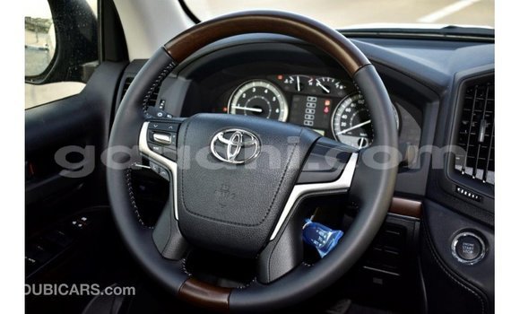 Buy Import Toyota Land Cruiser Black Car in Import - Dubai in Somalia Buy Import Toyota Land Cruiser Black Car in Import - Dubai in Somalia
