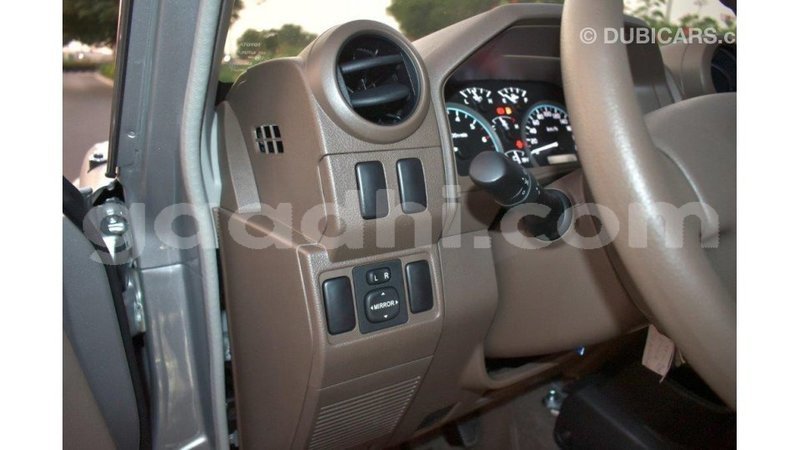 Big with watermark toyota land cruiser somalia import dubai 3248