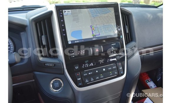 Buy Import Toyota Land Cruiser White Car in Import - Dubai in Somalia Buy Import Toyota Land Cruiser White Car in Import - Dubai in Somalia
