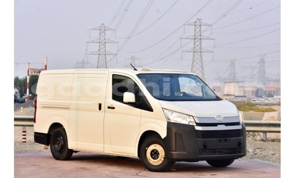 Buy Import Toyota Hiace White Car in Import - Dubai in Somalia Buy Import Toyota Hiace White Car in Import - Dubai in Somalia
