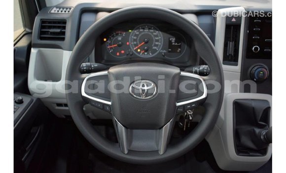 Buy Import Toyota Hiace White Car in Import - Dubai in Somalia Buy Import Toyota Hiace White Car in Import - Dubai in Somalia