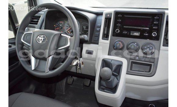 Buy Import Toyota Hiace White Car in Import - Dubai in Somalia Buy Import Toyota Hiace White Car in Import - Dubai in Somalia
