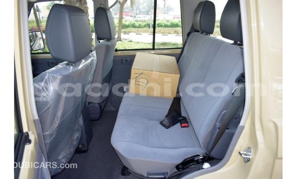 Buy Import Toyota Land Cruiser Beige Car in Import - Dubai in Somalia Buy Import Toyota Land Cruiser Beige Car in Import - Dubai in Somalia