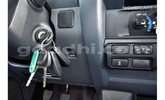 Buy Import Toyota Land Cruiser Beige Car in Import - Dubai in Somalia Buy Import Toyota Land Cruiser Beige Car in Import - Dubai in Somalia