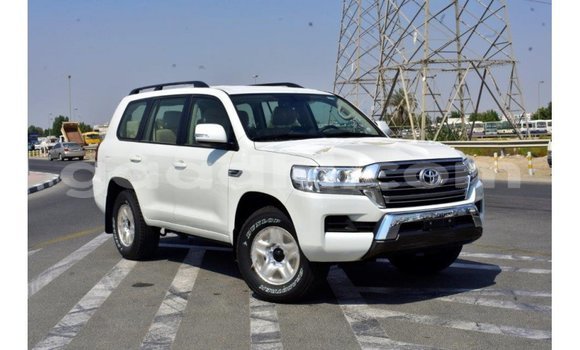 Buy Import Toyota Land Cruiser White Car in Import - Dubai in Somalia Buy Import Toyota Land Cruiser White Car in Import - Dubai in Somalia