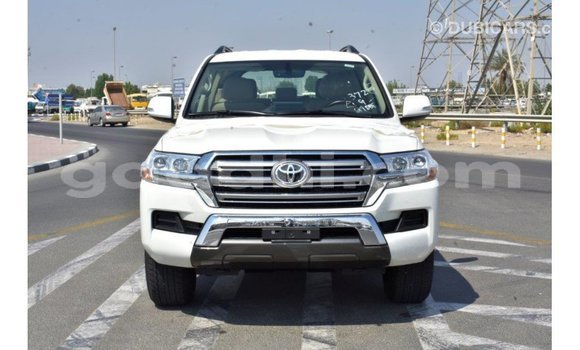Buy Import Toyota Land Cruiser White Car in Import - Dubai in Somalia Buy Import Toyota Land Cruiser White Car in Import - Dubai in Somalia