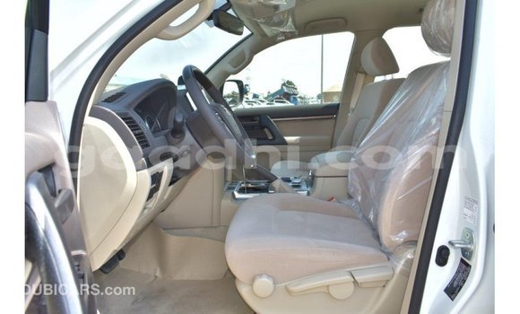Buy Import Toyota Land Cruiser White Car in Import - Dubai in Somalia Buy Import Toyota Land Cruiser White Car in Import - Dubai in Somalia