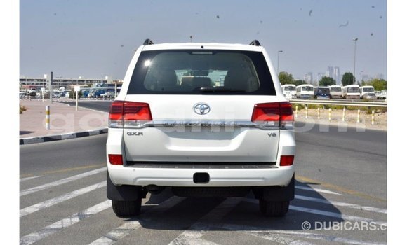 Buy Import Toyota Land Cruiser White Car in Import - Dubai in Somalia Buy Import Toyota Land Cruiser White Car in Import - Dubai in Somalia