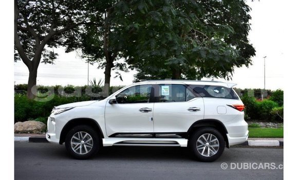 Buy Import Toyota Fortuner White Car in Import - Dubai in Somalia Buy Import Toyota Fortuner White Car in Import - Dubai in Somalia